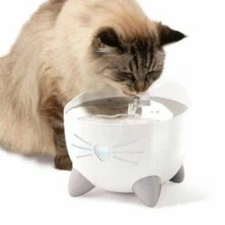 Catit PIXI Smart Fountain Drikkefontene, 2,5 Liter -Kjæledyrutstyr Salg 2024 catit pixi smart fountain vattenfontan 25 liter 8a